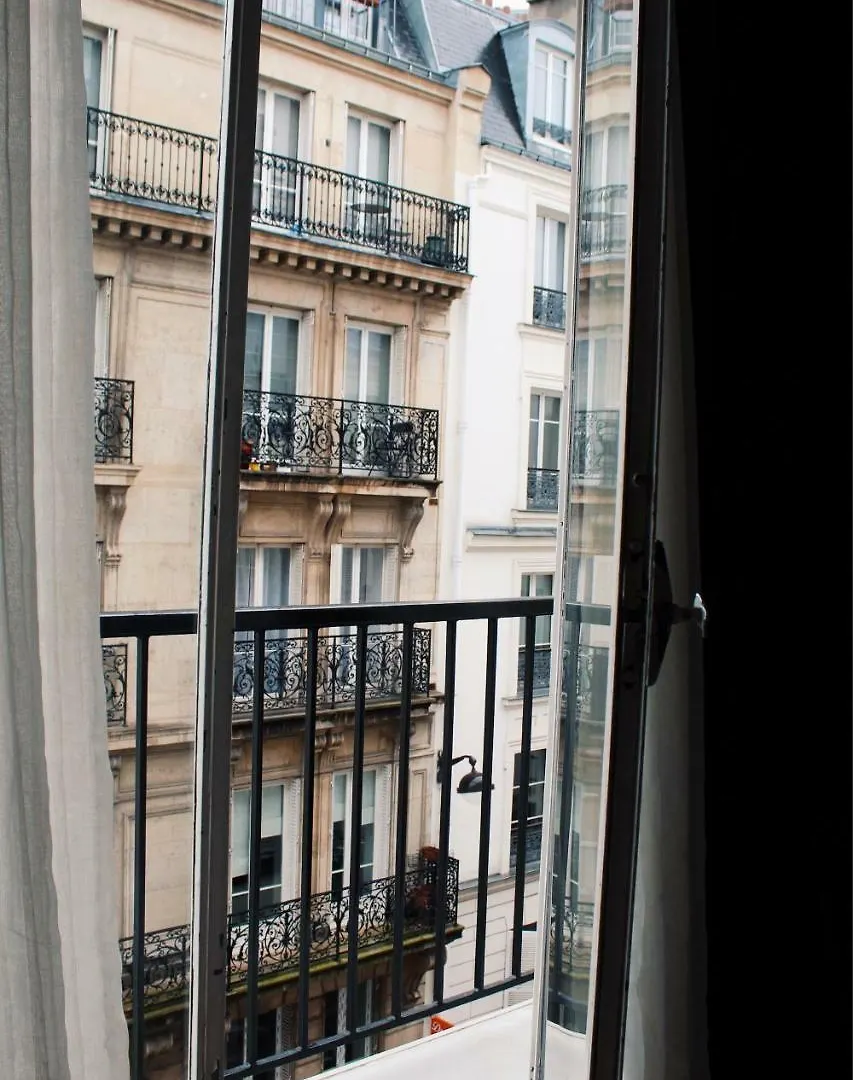 Apartment Lauriston Nice Studio Paris
